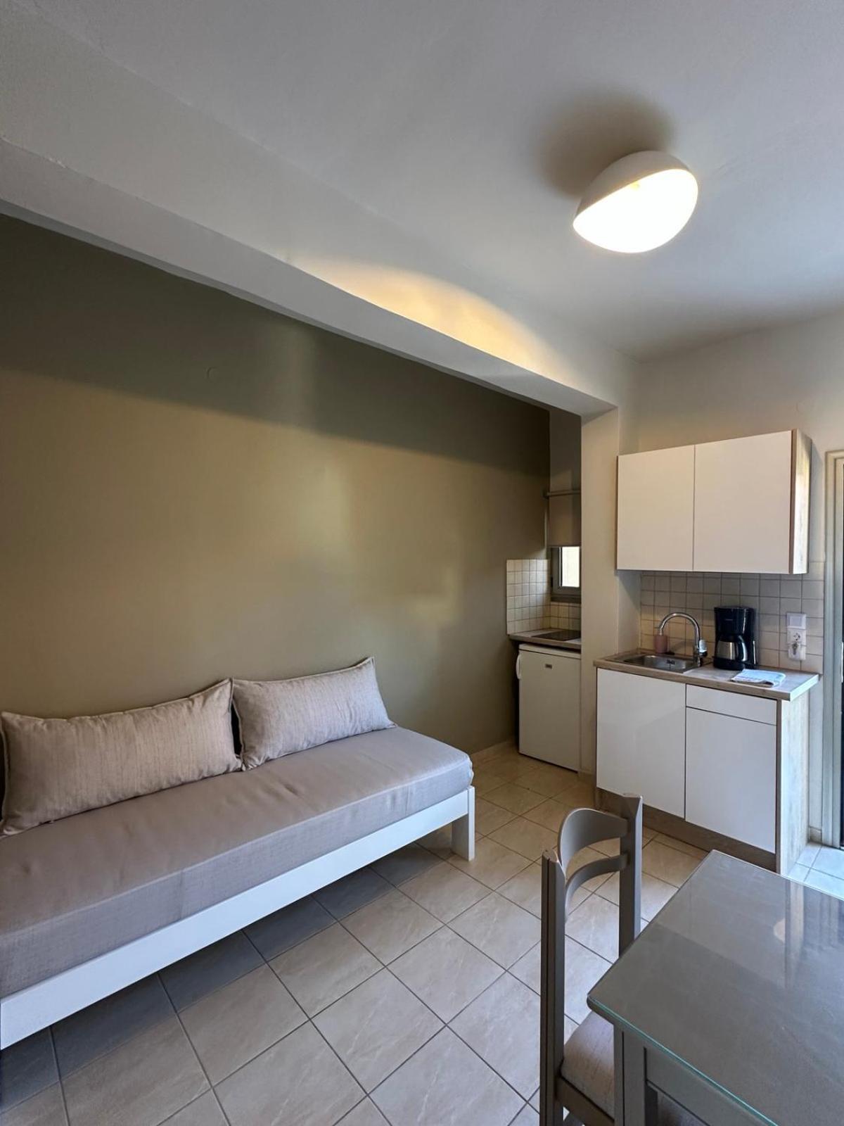 Blue Sky Hotel Apartments Rethymno  Exterior photo